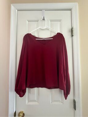 Burgundy V-Neck Long Sleeve Top